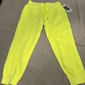 NWT LuLulemon neon scuba HR Jogger